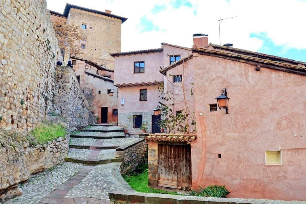 Apartamento Portal Del Agua Альбаррасін Екстер'єр фото