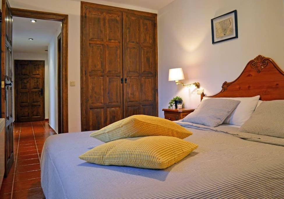 Apartamento Portal Del Agua Альбаррасін Екстер'єр фото