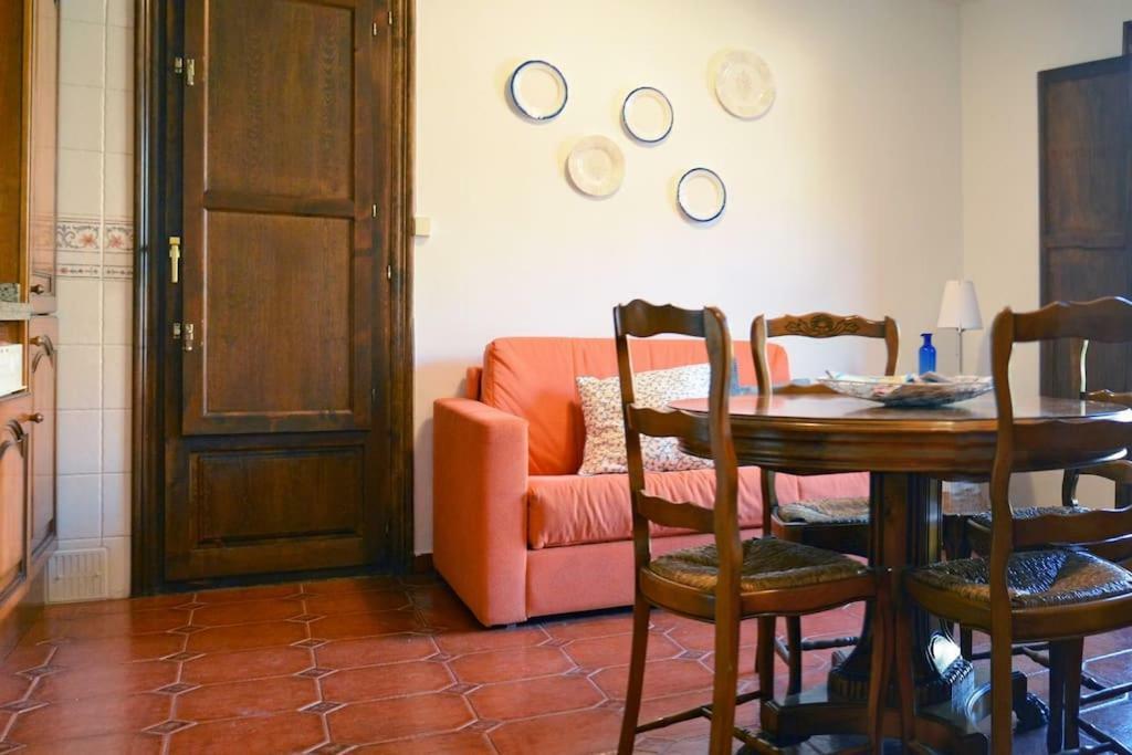 Apartamento Portal Del Agua Альбаррасін Екстер'єр фото