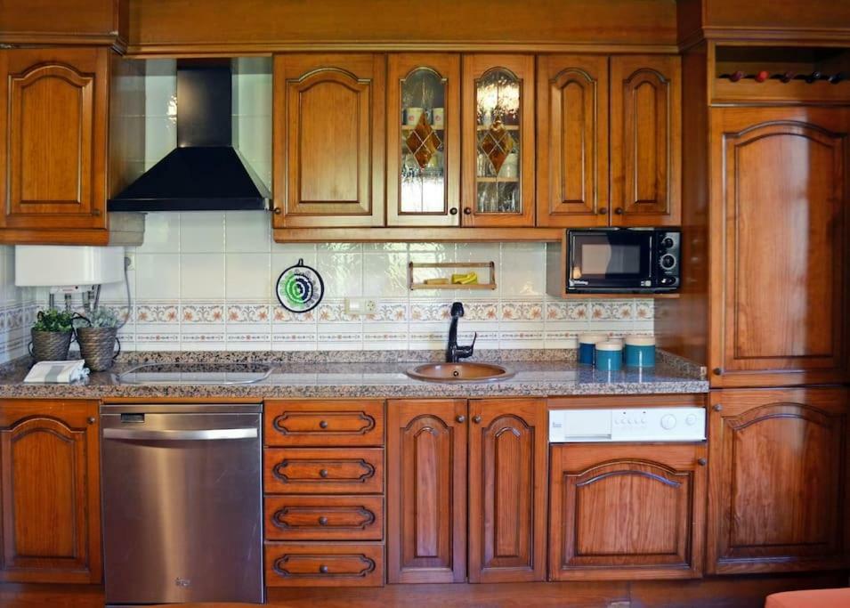 Apartamento Portal Del Agua Альбаррасін Екстер'єр фото